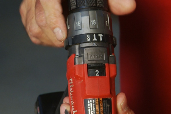 Milwaukee M12